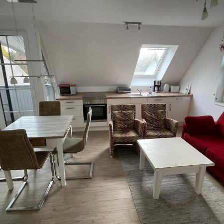 3-Zi-Ferienwohnung Piratennest 2 ツィングシュト エクステリア 写真